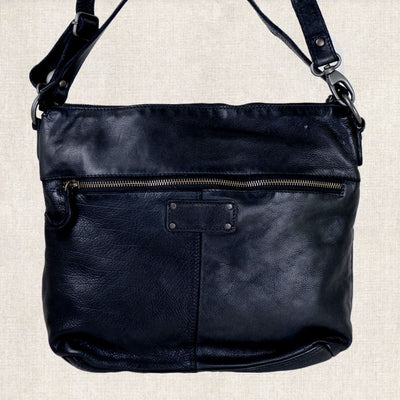 Essence Carryall Bag