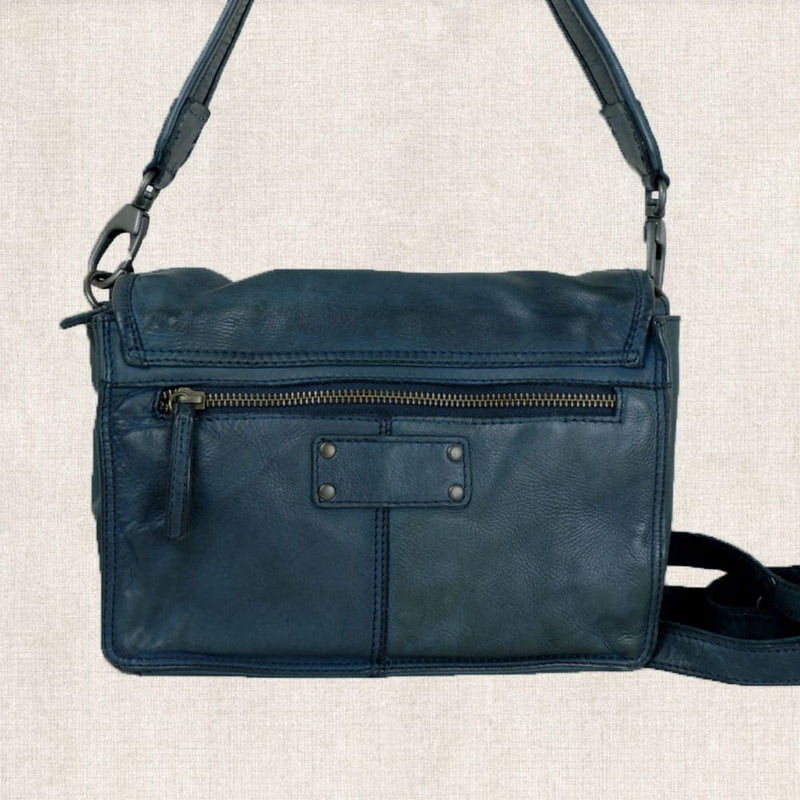 Essence Messenger Bag